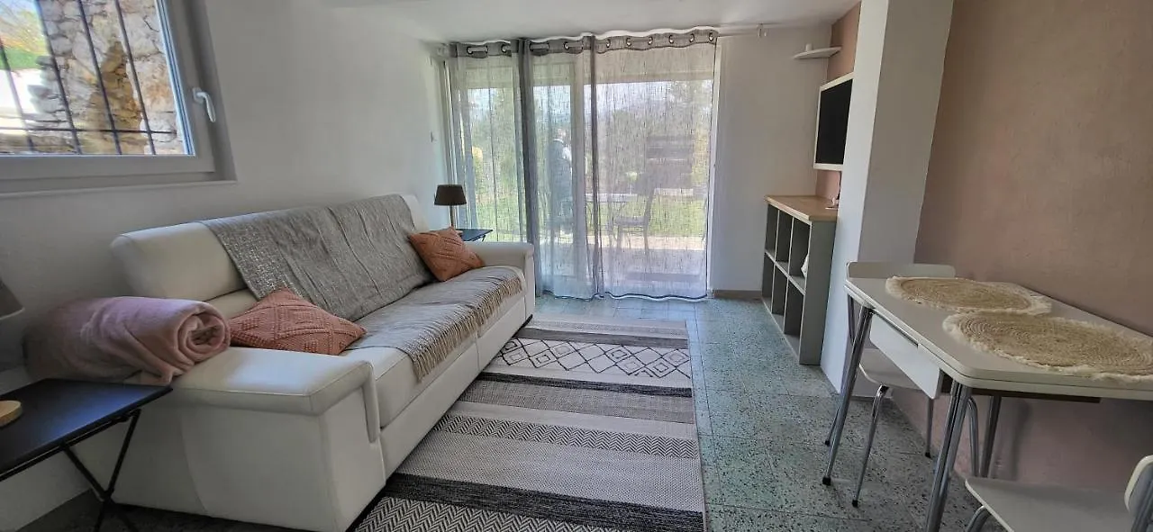 Les Pierres De Cezaire Hotell Saint-Cézaire-sur-Siagne