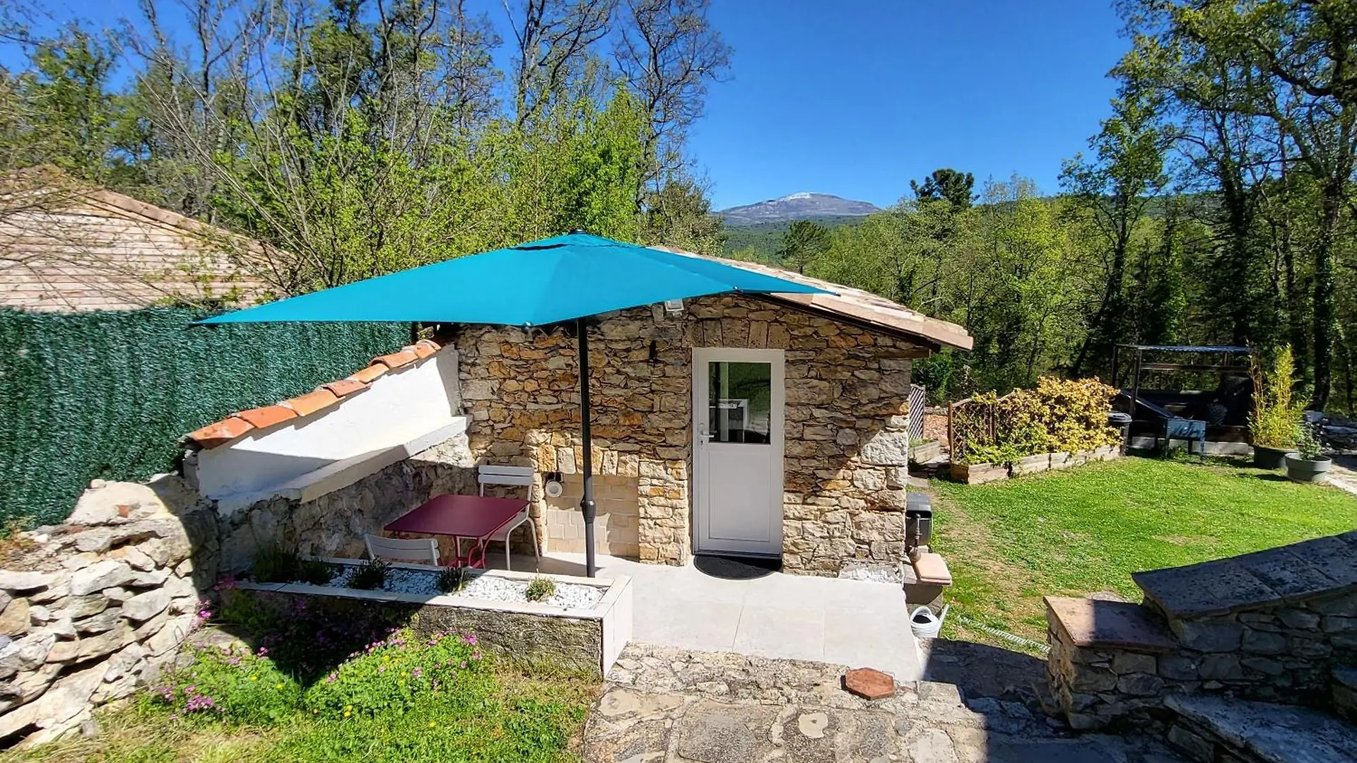 Hotel Les Pierres De Cezaire Saint-Cézaire-sur-Siagne